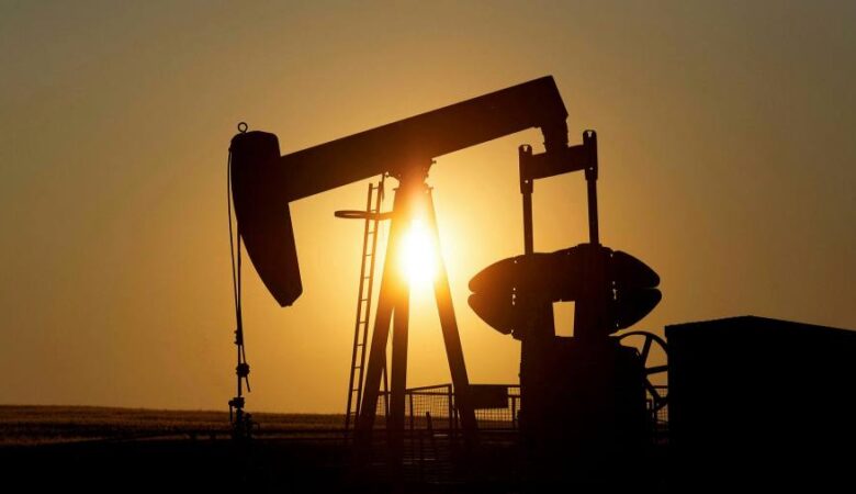 US #oil #price #below #zero for #first #time #in #history: