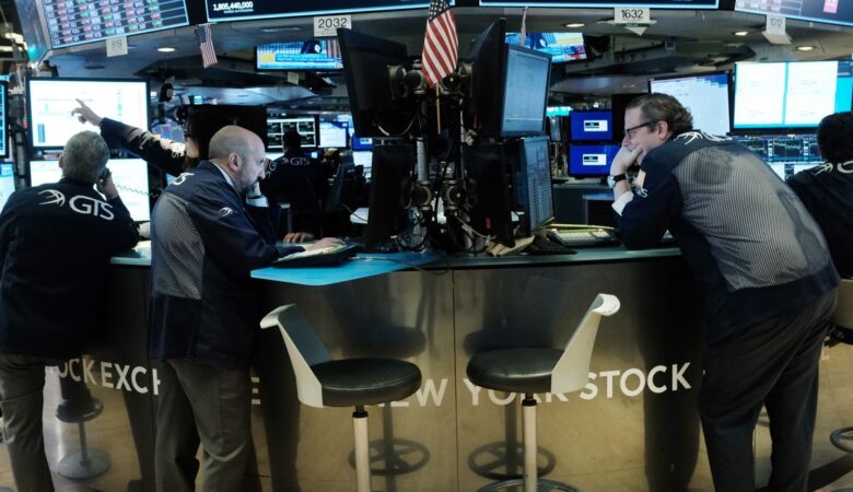 #Markets: #Circuit #Breaker Halts #Stock #Trading for First Time Since 1997: #Dow's #WorstDay Since 2008: